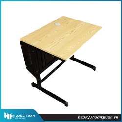 Bàn phòng game cấp 1